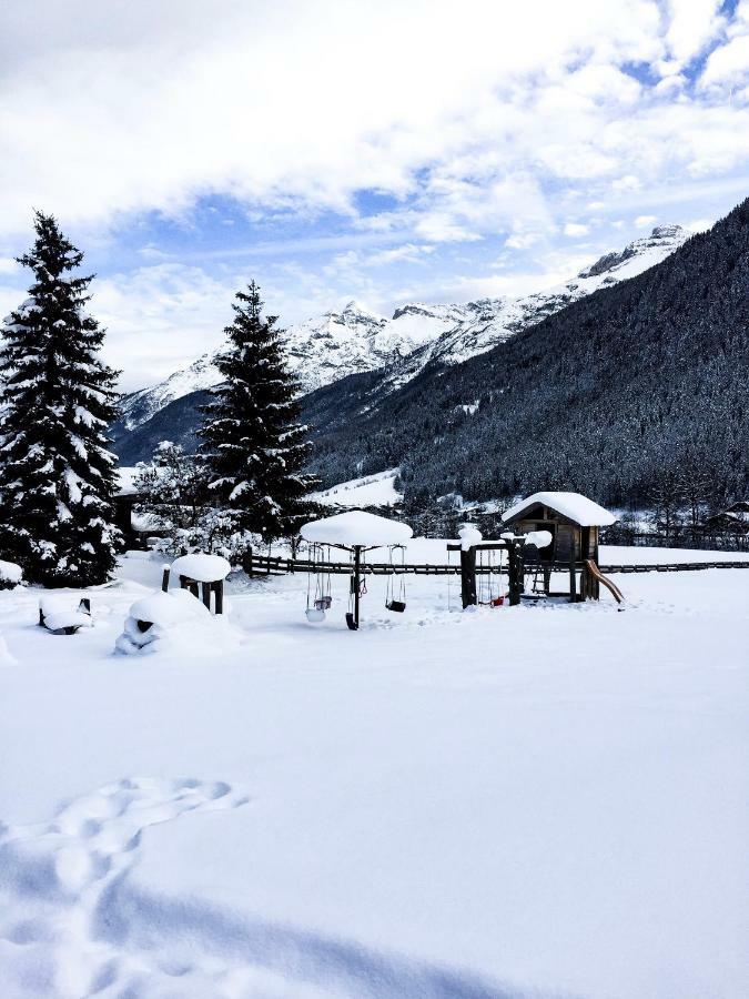 Alpennest Stubai Apartment Neustift im Stubaital Bagian luar foto